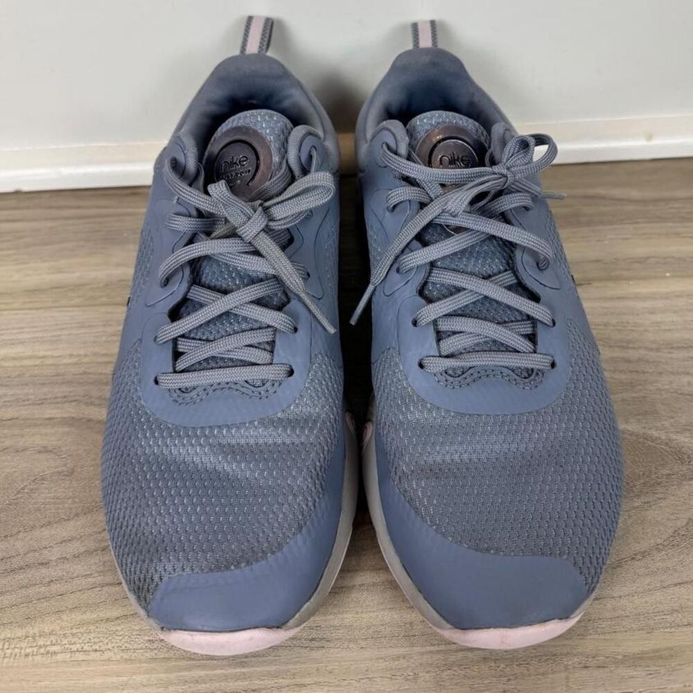 Nike Women's Blue and Grey Trainers - Picture 5 of 8